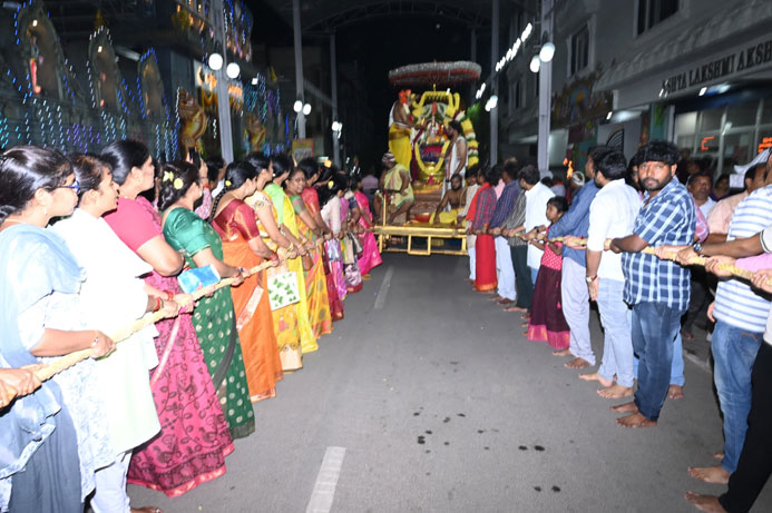 Brahmotsavam