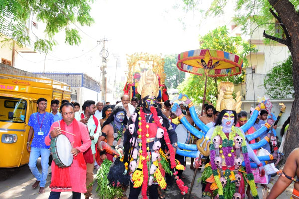 Brahmotsavam