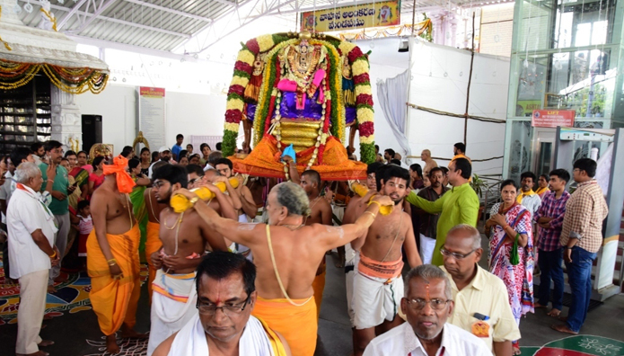 Brahmotsavam